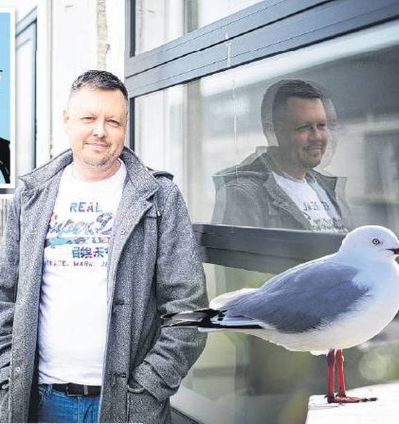 Squawk of the town: Gull invasion in Oamaru - NZ Herald