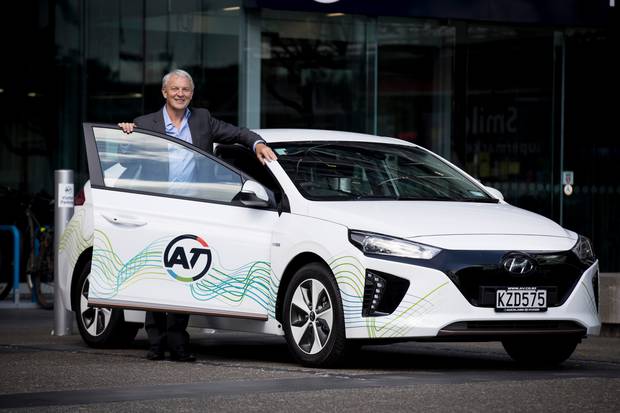 Auckland Mayor Phil Goff wants to accelerate the number of electric vehicles in the council fleet. Photo / Dean Purcell 