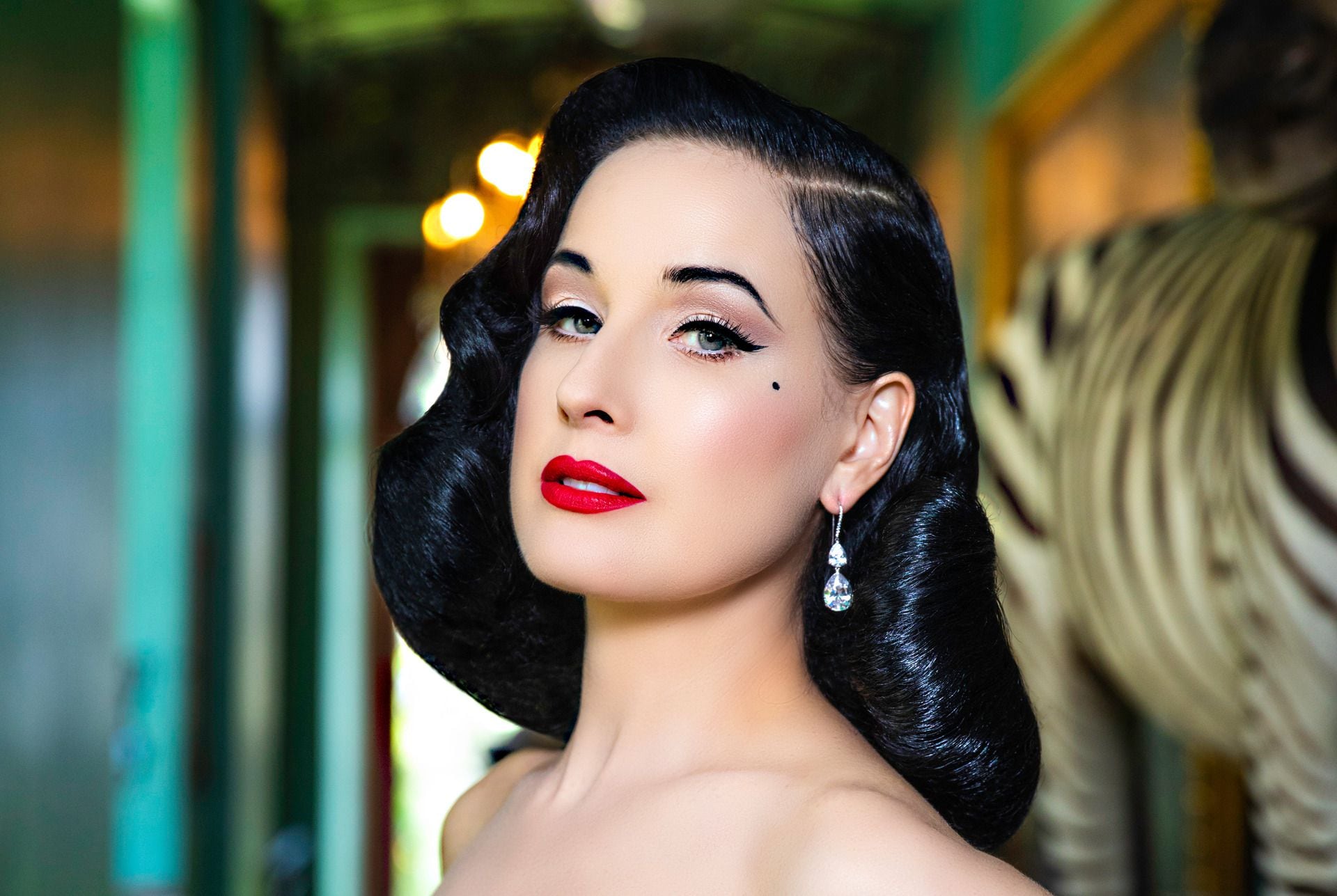 Dita Von Teese on revitalising burlesque, activism, and her first New  Zealand show - NZ Herald