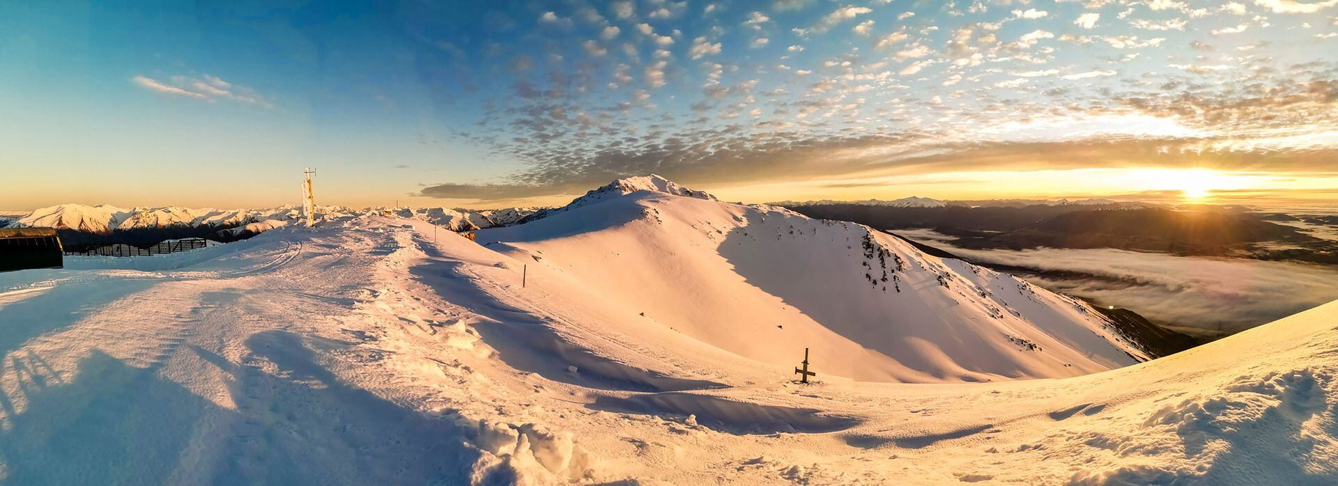 Child Dangles From Mt Hutt Chairlift As People Gather To Catch Him Nz Herald