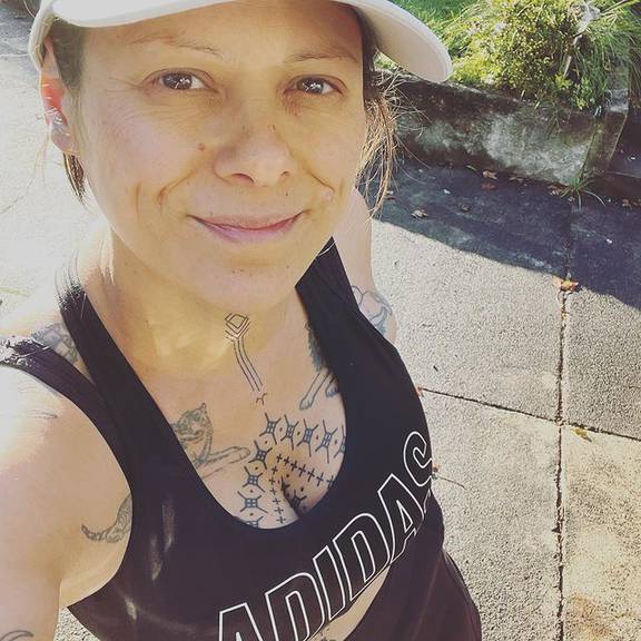 Anika Moa Shares How She Cried Lots Over Diabetes Diagnosis In Emotional Instagram Post Nz Herald