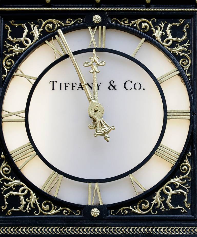 LVMH acquires Tiffany and Co. for US$16.2 billion dollars ending