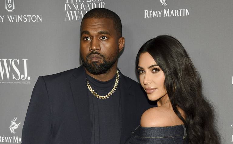 Kim Kardashian Reacts After Kanye West Marries Aussie Designer Bianca Censori Nz Herald 