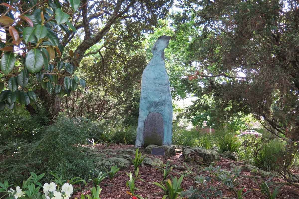 Police appeal for information as Auckland sculptures missing, damaged - NZ  Herald