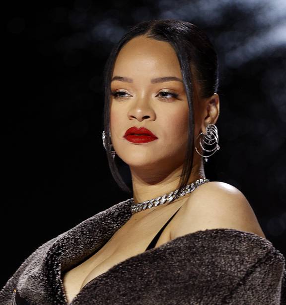 Rihanna, Kim Kardashian among world's richest, named in Forbes