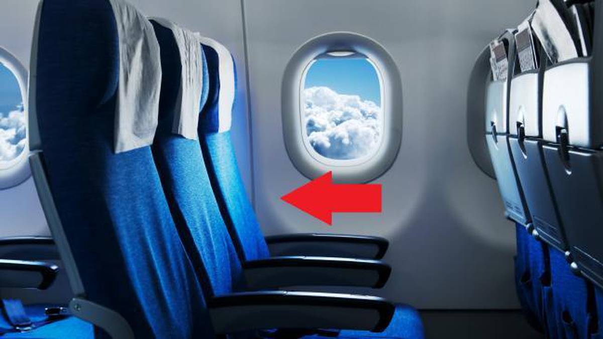 If you choose the window seat on a plane, abide by these rules - NZ Herald