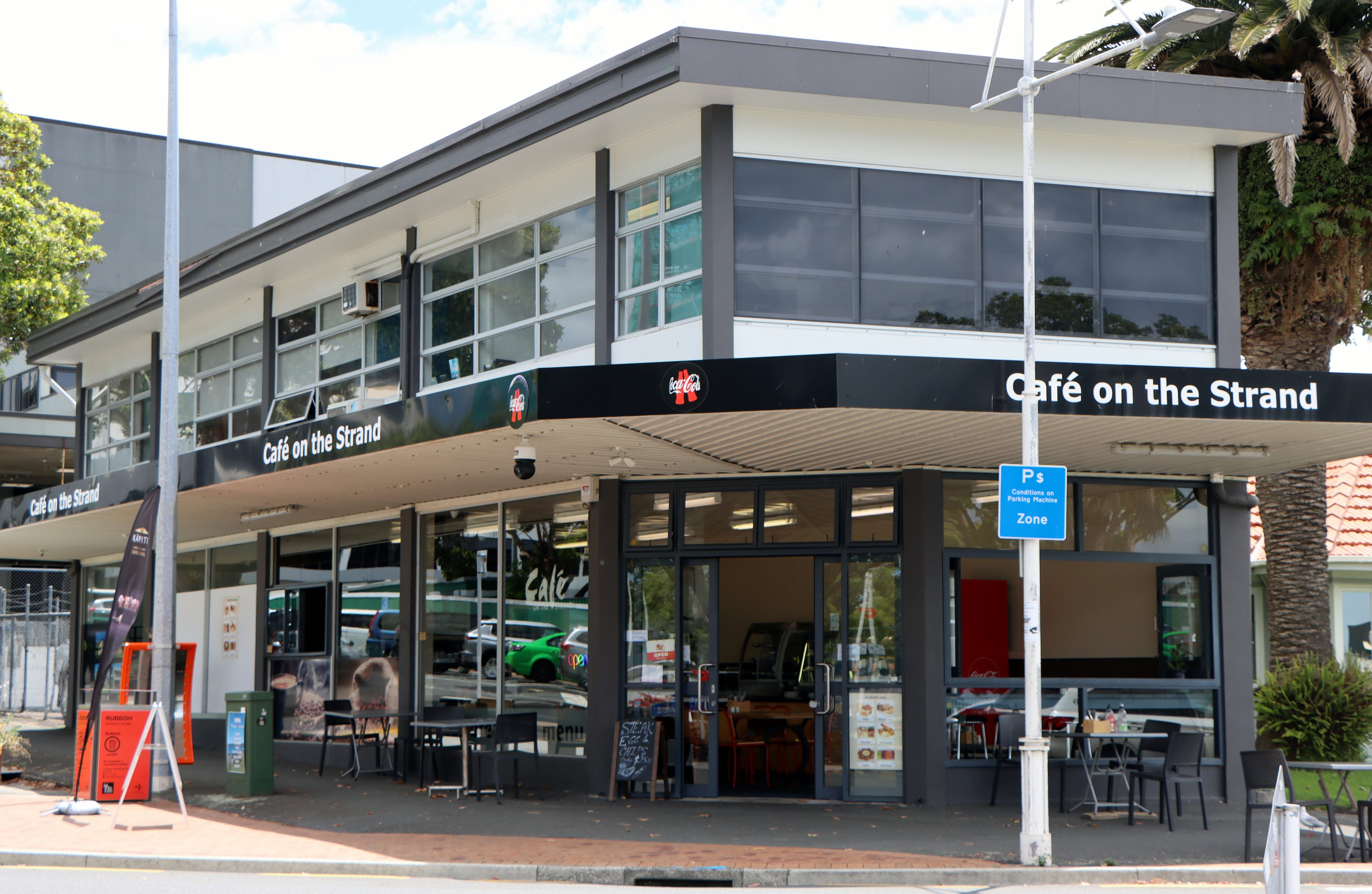 Cafe on The Strand in Tauranga's CBD has had a downturn in sales since Harington St became a one-way street in March, says owner Mohammad Rahman. Photo / Alisha Evans