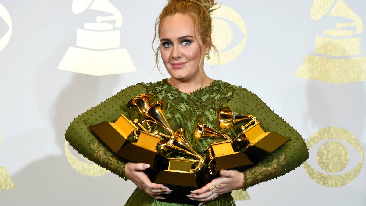 Migawki Adele pomagają fanom jej programów pojawić się po tragedii w Astroworld
