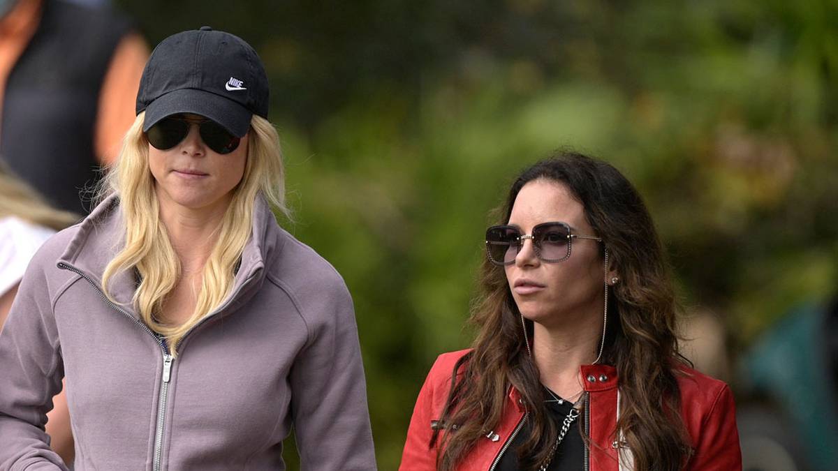 Golf Tiger Woods Girlfriend Erica Herman Ex Wife Elin Nordegren Get Together At Golf 