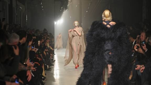 The influence of Paris Fashion Week on the second-hand world – Vintega