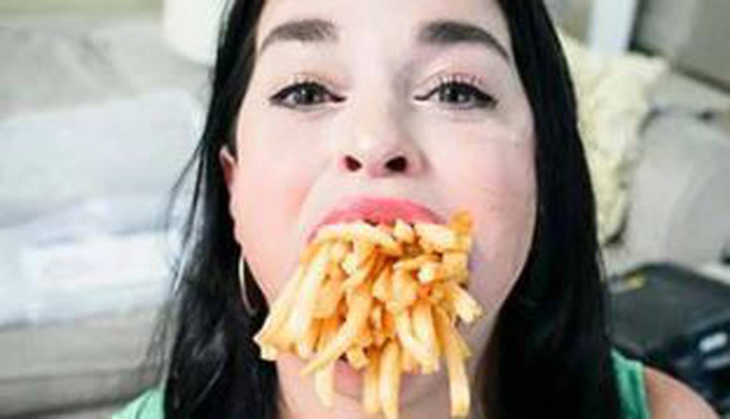 Samantha Ramsdell Wins Guinness Record For Worlds Largest Mouth Gape Of A Female Nz Herald 9996