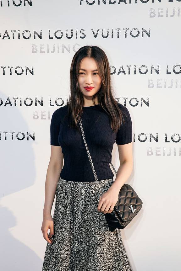 Louis Vuitton to exhibit handbags designed by Korean artist Park