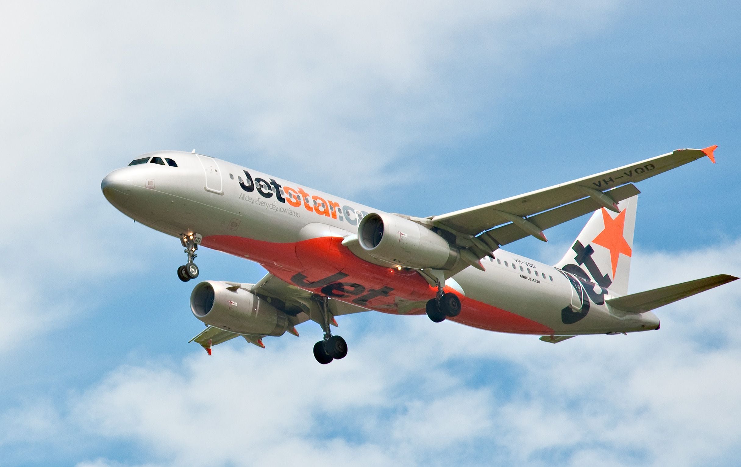 Jetstar cost of baggage deals