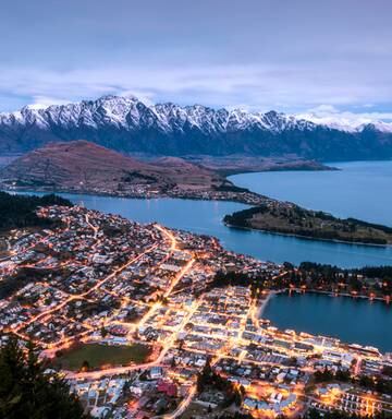 30 People In 7 Person Space Queenstown Rental Chaos Nz