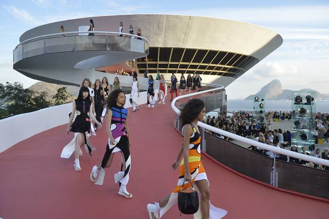 Louis Vuitton Embraces an Architectural Landmark with Cruise 2023