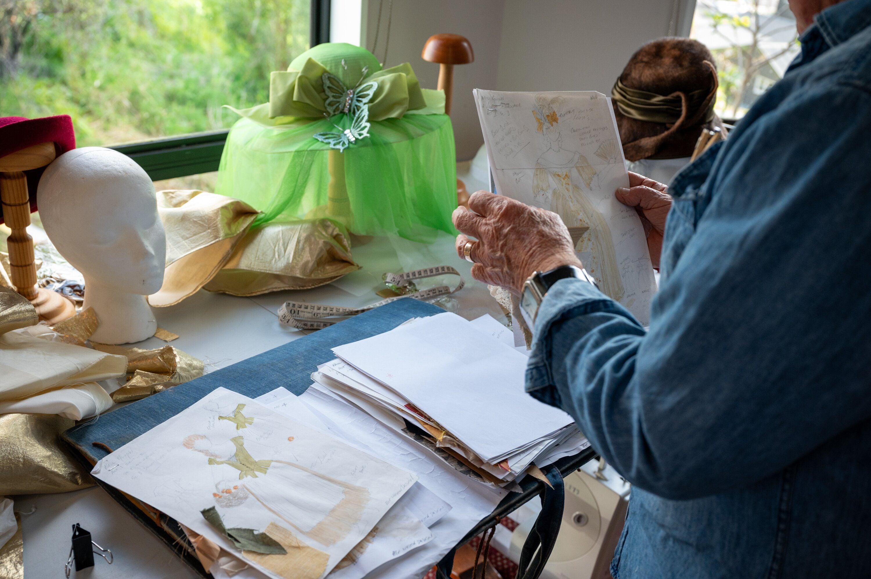  Alf Weston, 75, hard at work behind the scenes of Tauranga Repertory Society’s ‘Nell Gwynn’ production. Photo: Pete Luxford Photography.