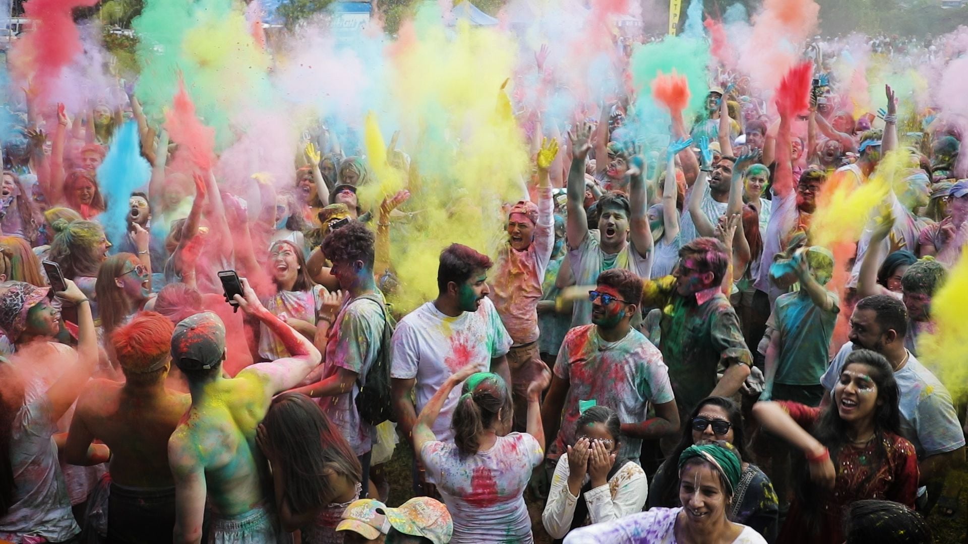 Festival of colours: Hindu Holi festival coming to Hastings - NZ Herald