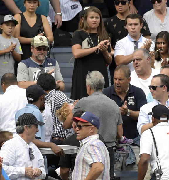 Toddler hit in face by foul ball at Yankees game