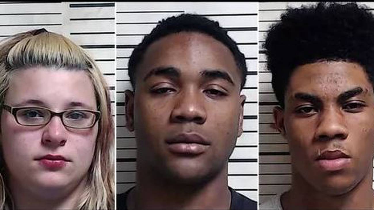 Teens Forced A Woman To Perform Oral Sex And Beat Her On Facebook