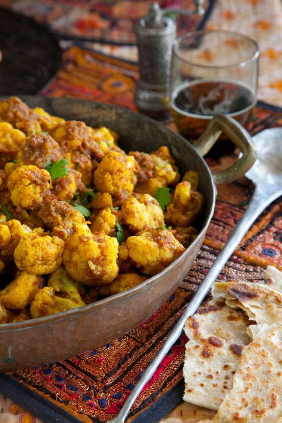 Annabel Langbein: Indian spices for three fragrant curry meals. Yvonne ...