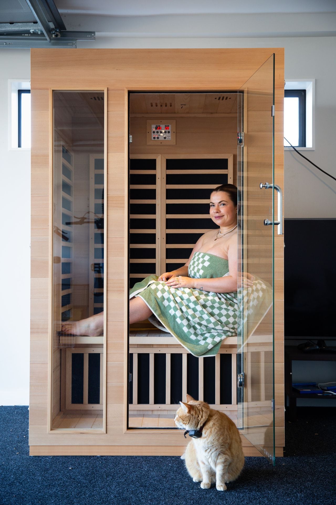 Sinead Corcoran: Are at-home infrared saunas worth the money? - NZ Herald