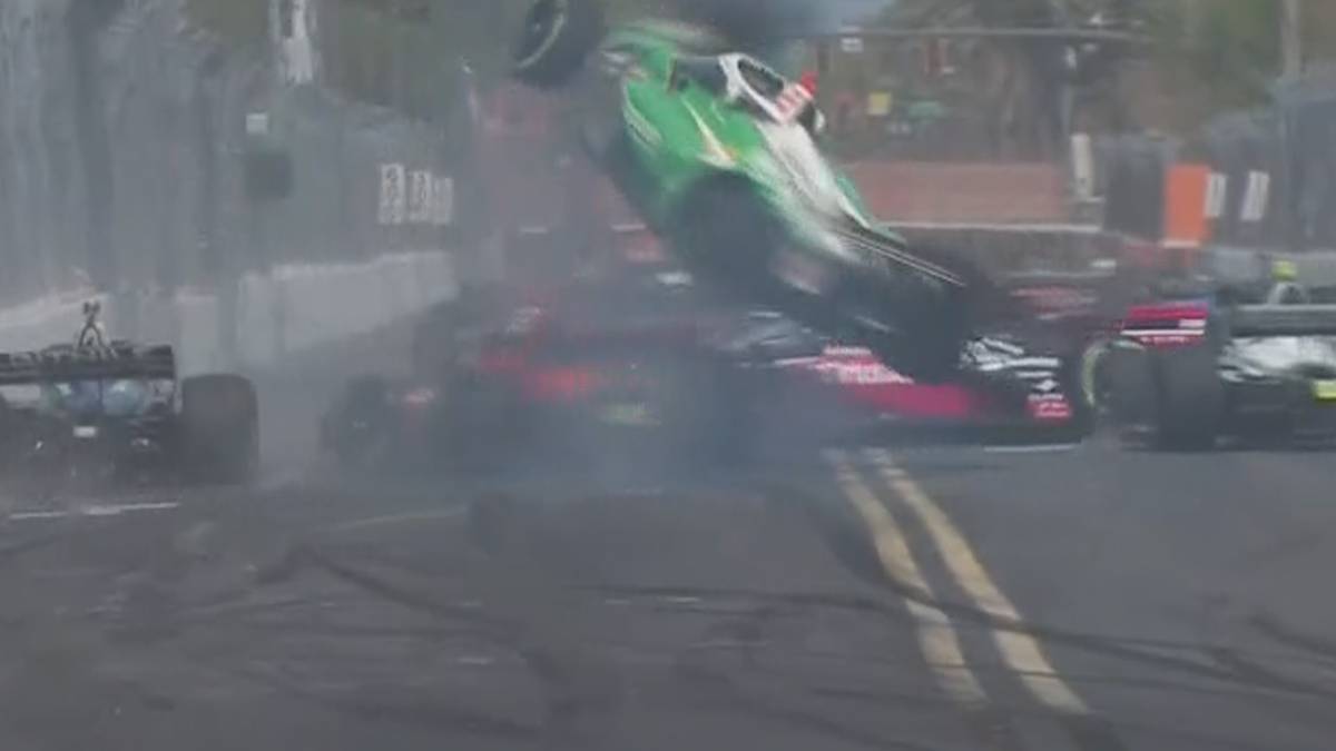 'Wild ride': IndyCar driver walks away from scary crash - TrendRadars