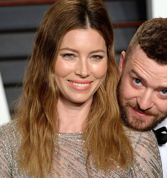 Justin Timberlake Apologises To Jessica Biel After Pictures With Alisha  Wainwright