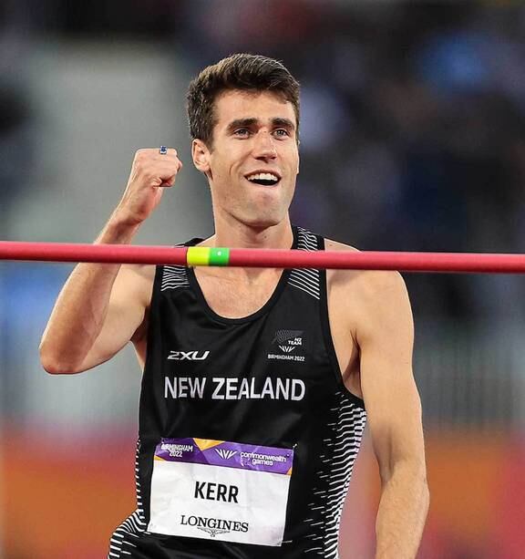 Commonwealth Games 2022: Hamish Kerr makes history with high jump