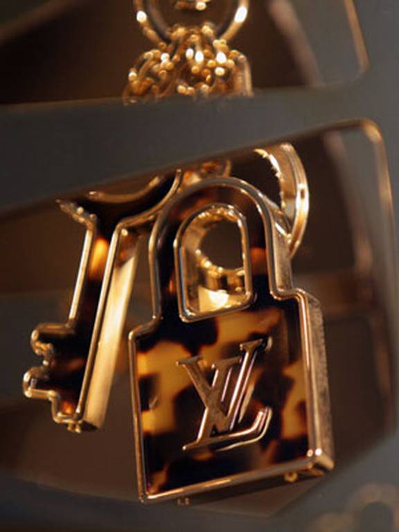 Big spenders no longer want flashy logos on their luxury items - NZ Herald