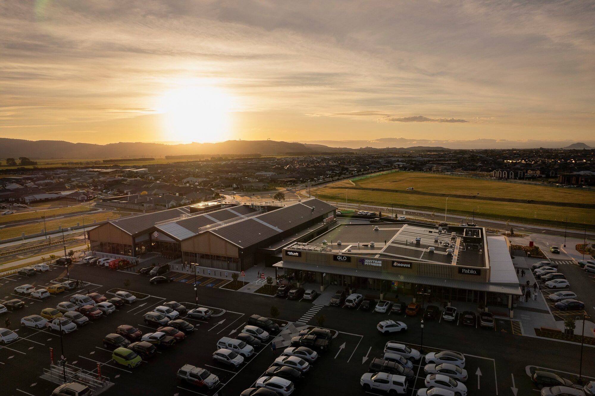  Shopping at The Sands Pāpāmoa Beach is easy with 290 parks and flat access into all stores. Photo taken December 2024. Photo/Bluehaven Group.