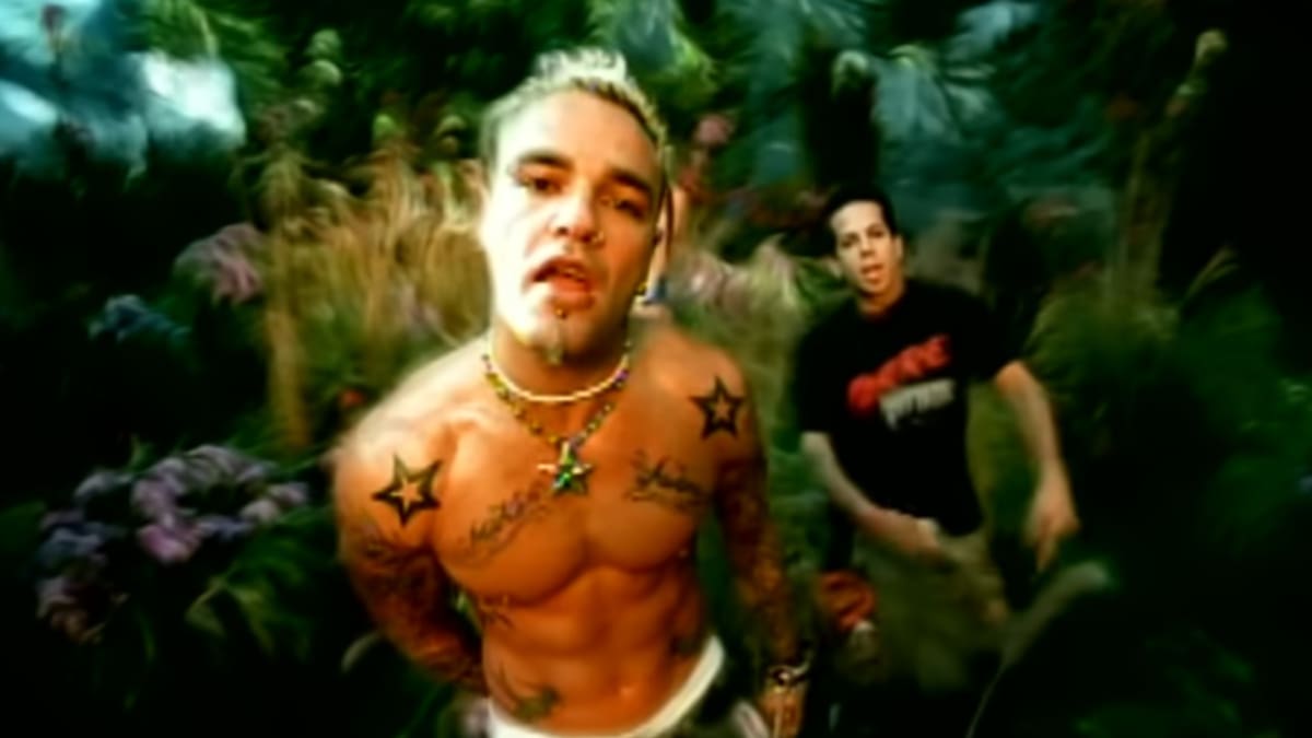 Butterfly singer and Crazy Town frontman Seth Binzer aka Shifty Shellshock dies at the age of 49