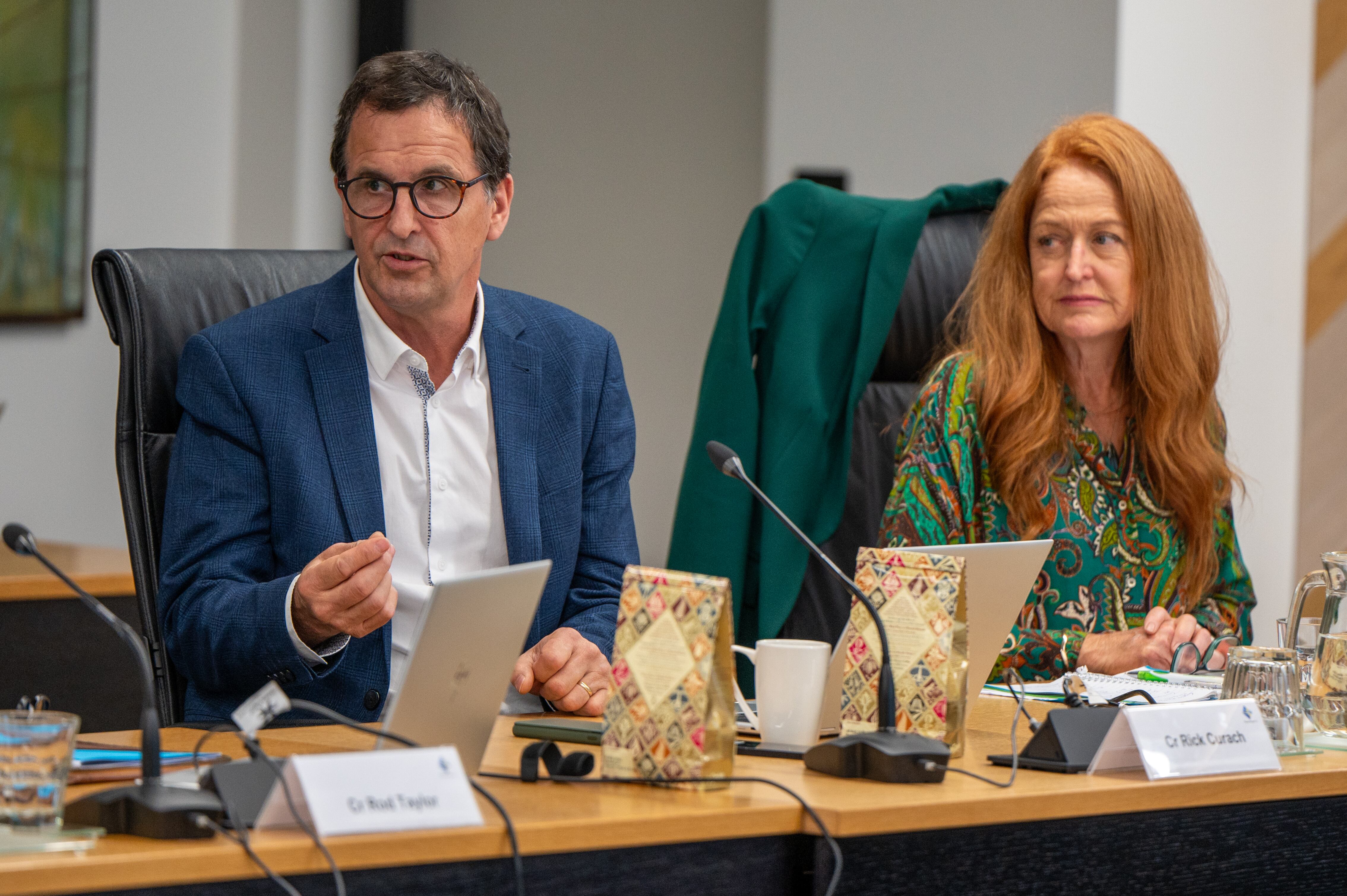 Councillor Rick Curach and Deputy Mayor Jen Scoular. Photo / David Hall