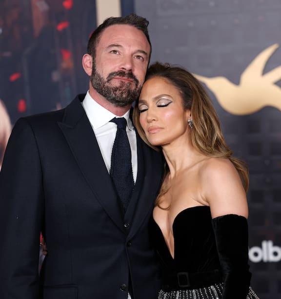 Ben Affleck opens up on Jennifer Lopez's fame and admits he 'doesn't like  attention' - NZ Herald