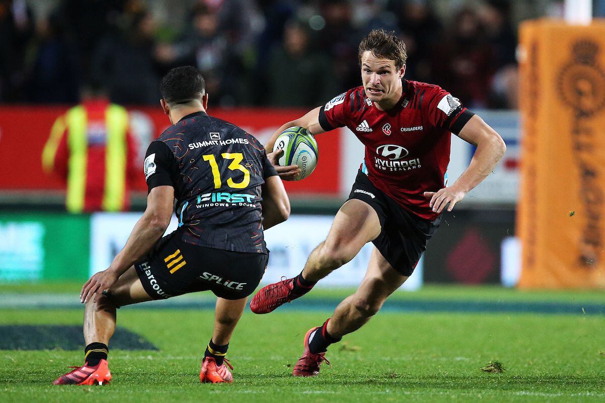 Super Rugby Pacific: Chiefs put Crusaders to the sword with 31-10 win in  Christchurch - NZ Herald